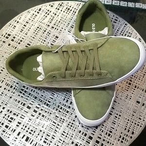 BRAND NEW green old navy tennis sneakers